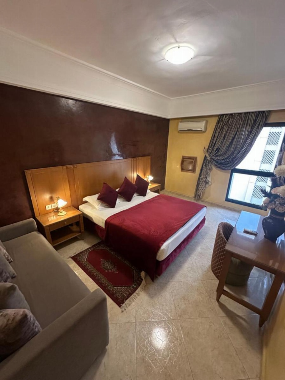 Room image 2